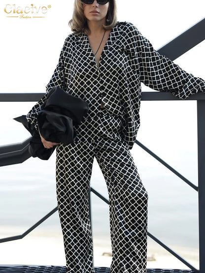 Women's Print Two Piece Set - Long Sleeve Shirt & Wide Pants