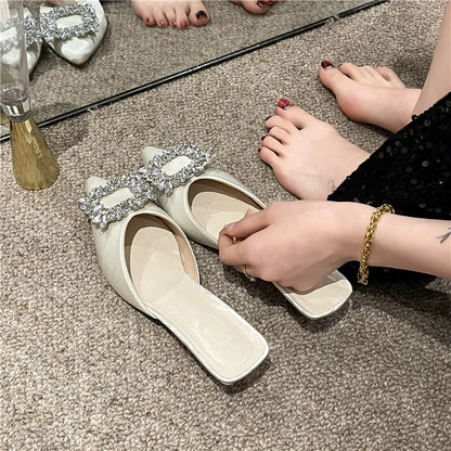 Pointed Toe mid Heel Mules