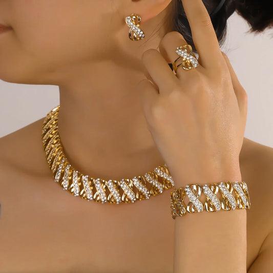 18k Gold Plated Jewelry Set - Wedding Bridal Necklace & Earrings