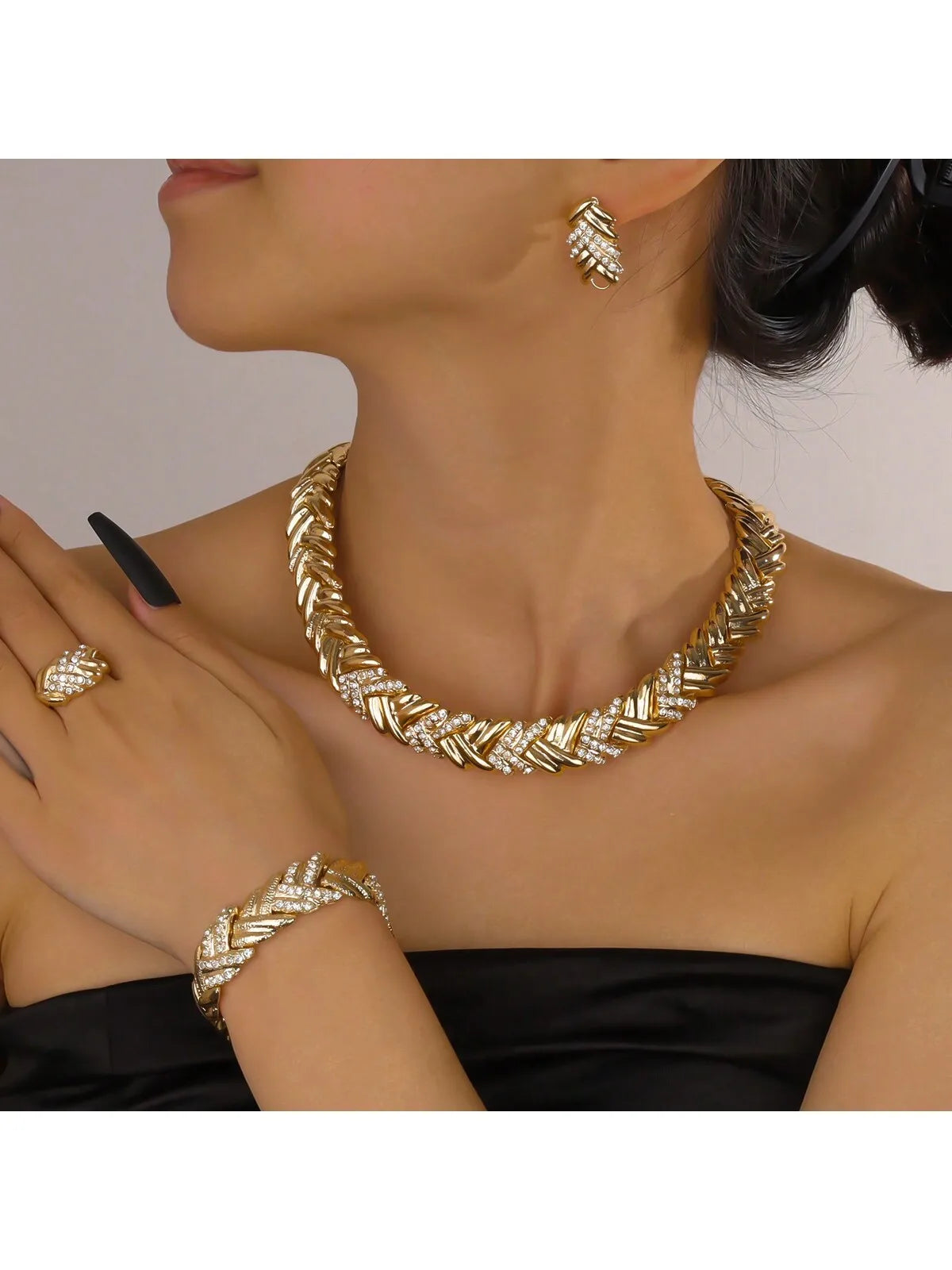 18k Gold Plated Jewelry Set - Wedding Bridal Necklace & Earrings