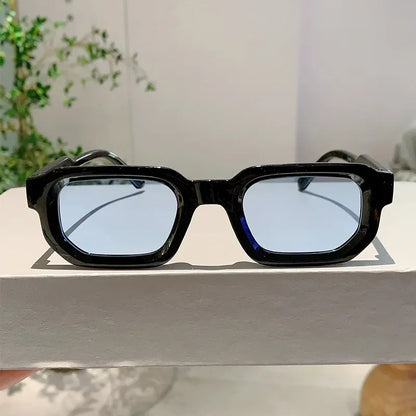 Vintage Rectangle Frame Sunglasses with UV400 Protection – Stylish Retro Eyewear for Men and Women