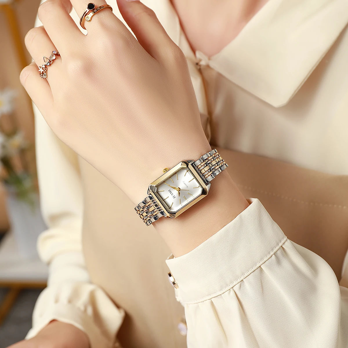 Elegant Square Bar Scale Steel Quartz Watch