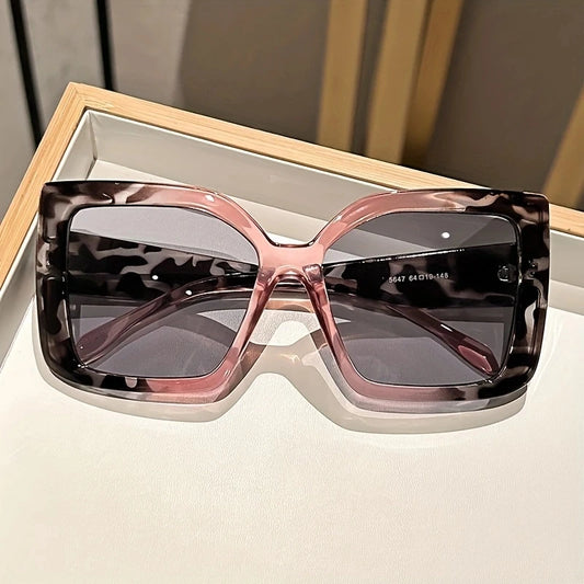 Oversized Square Gradient Glasses with Tortoiseshell & Leopard Frames