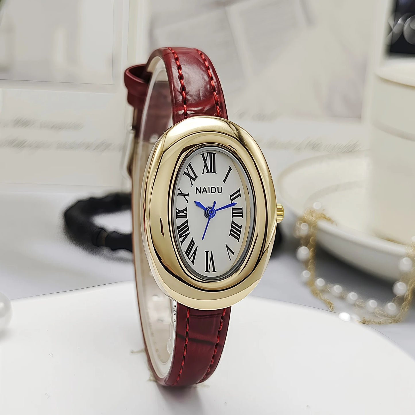 Vintage Oval Goose Egg Quartz Leather Watch for Women – Elegant Christmas Gift