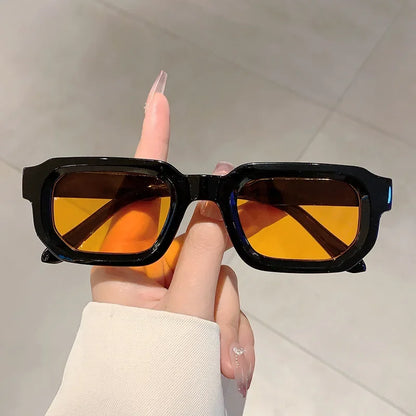 Vintage Rectangle Frame Sunglasses with UV400 Protection – Stylish Retro Eyewear for Men and Women
