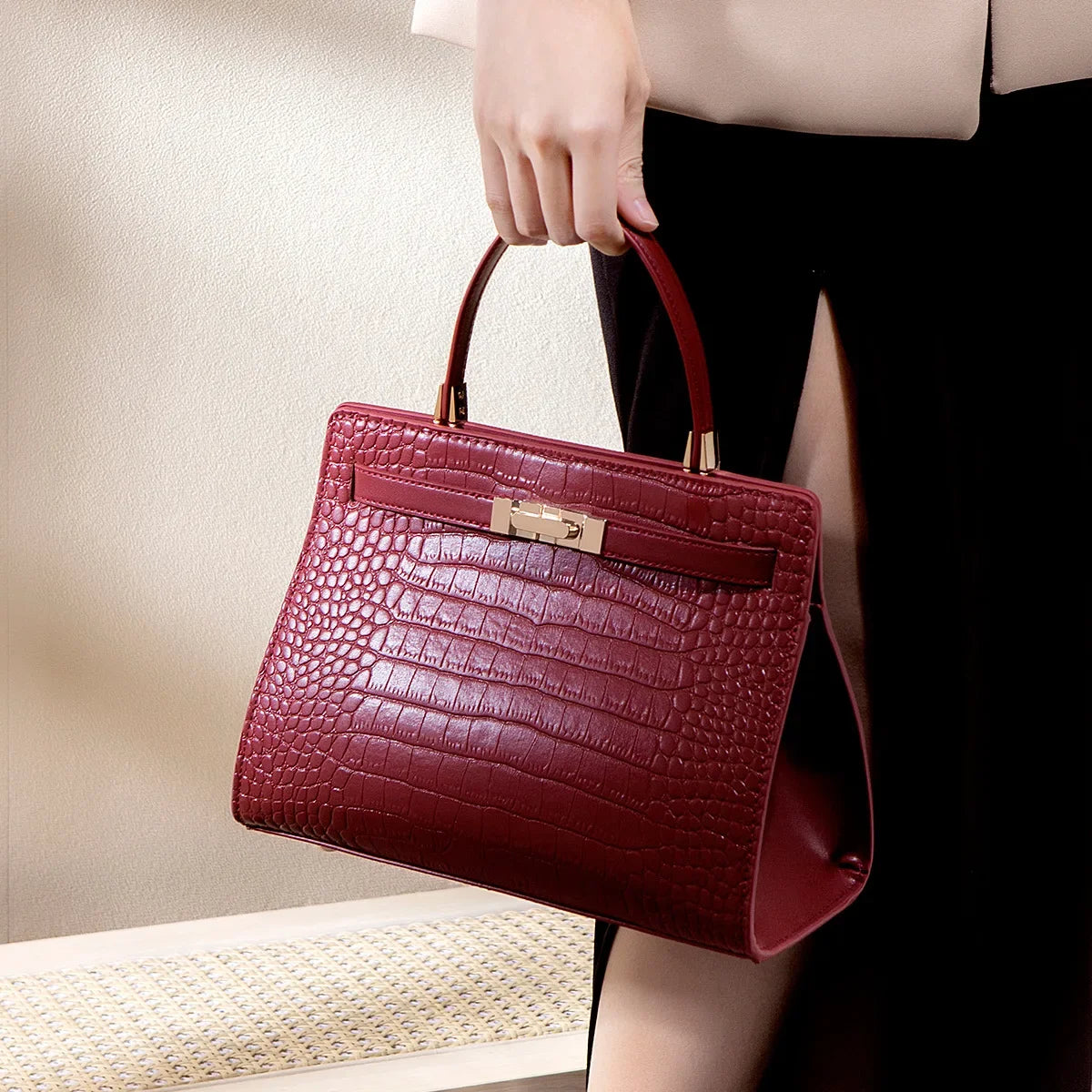Women's Large Crossbody Bag - Luxury Mom Handbag 2025
