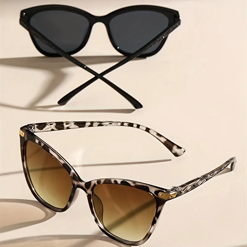 Elegant Leopard-Trimmed Cat Eye Sunglasses