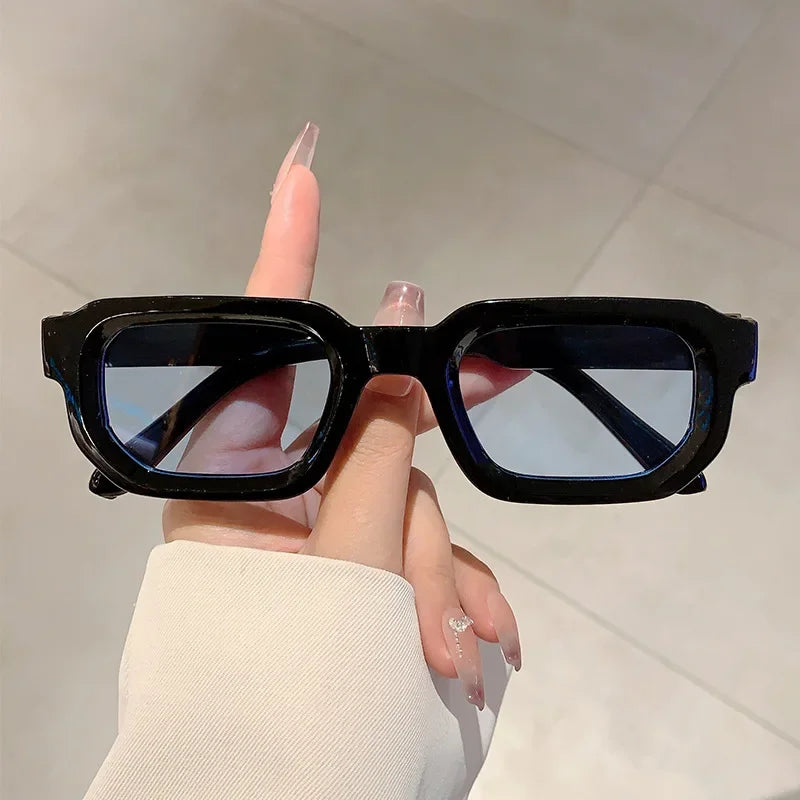 Vintage Rectangle Frame Sunglasses with UV400 Protection – Stylish Retro Eyewear for Men and Women