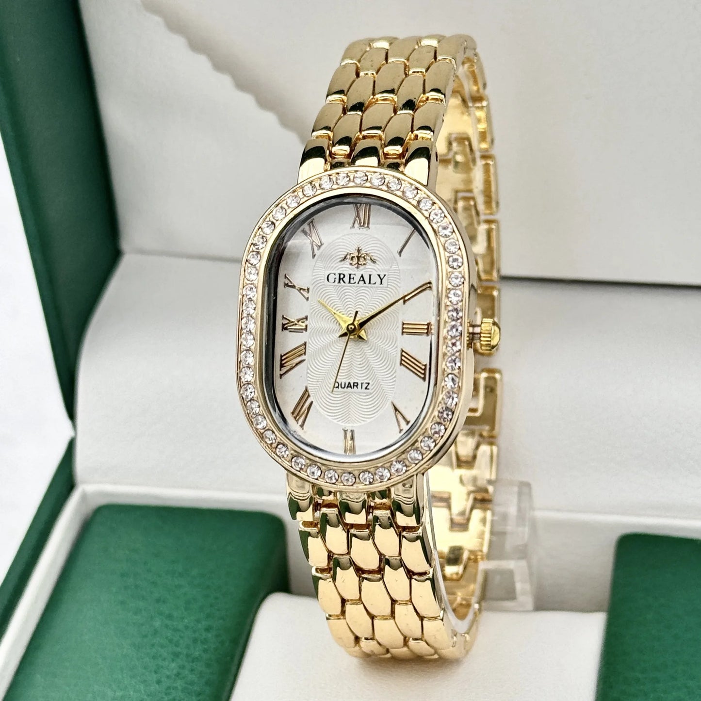 Ladies' Watches Diamond-Studded Oval Roman Numeral Luxury Ladies' Quartz Watc